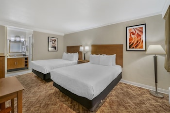 Standard Room, 2 Queen Beds, Non Smoking, Refrigerator & Microwave