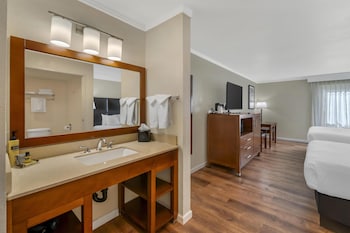 Standard Room, 2 Queen Beds, Non Smoking, Refrigerator & Microwave