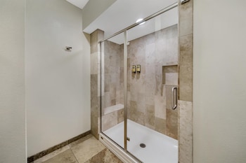Standard Room, 2 Queen Beds, Non Smoking, City View