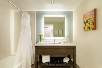 Room, 2 Double Beds, Balcony