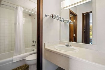 Economy Room, 1 Double Bed, Non Smoking