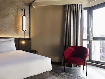 Executive Room, 1 Queen Bed