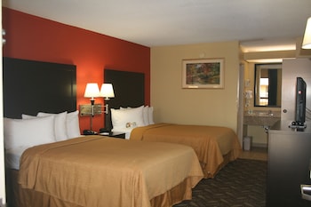 Standard Room, 2 Double Beds, Non Smoking