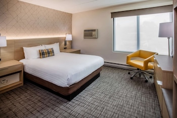 Standard Room, 1 Queen Bed