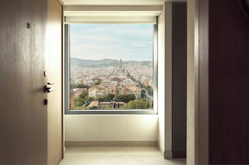 Room, 1 King Bed, City View (Panorama City View)