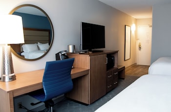 Room, 2 Queen Beds, Non Smoking