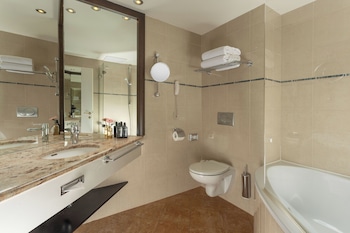 Suite Steiner