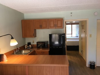 Suite, 1 King Bed