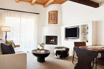 Junior Suite, 1 King Bed