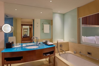 Executive Club Room