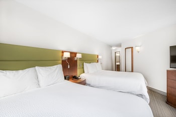 Suite, 2 Bedrooms, Waterfront View