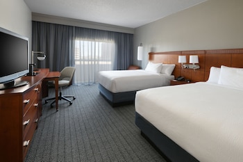 Room, 2 Queen Beds (Hearing Accessible)