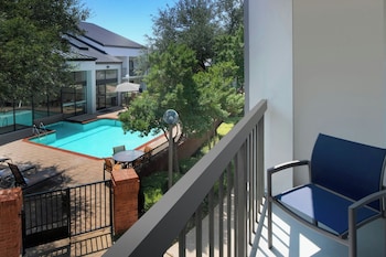 Room, 2 Queen Beds, Balcony, Courtyard View (Balcony)