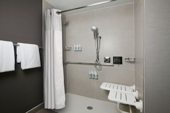 Room, 2 Queen Beds (Mobility Accessible, Roll-in Shower)