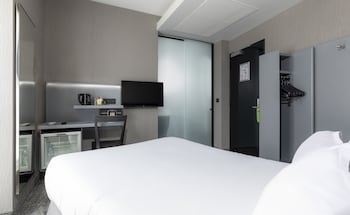 Comfort, One Double Bed