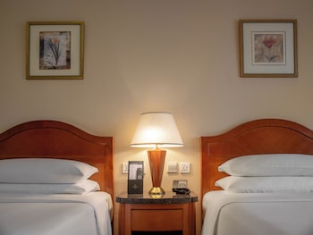 Premier Room, 2 Twin Beds