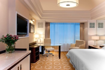 Club Room, 1 King Bed