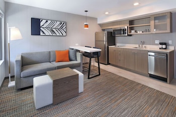Suite, 2 Double Beds, Non Smoking
