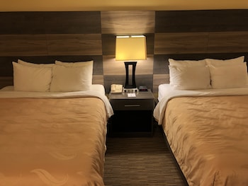 Standard Room, 2 Queen Beds, Smoking