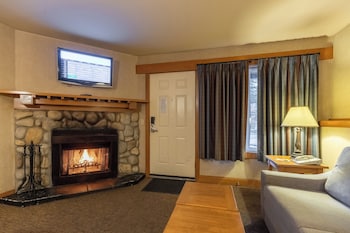 Deluxe Condo, 1 Queen Bed