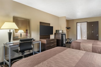 Standard Room, 2 Double Beds, Non Smoking, Refrigerator & Microwave
