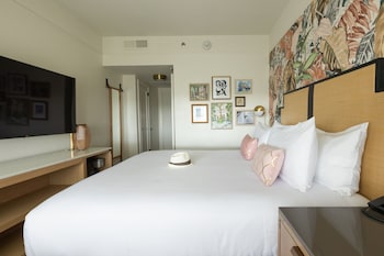 Room, 1 King Bed