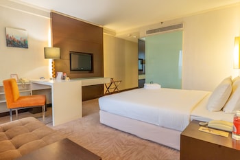 Superior Room, 1 King Bed