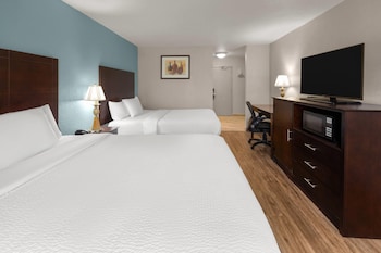 Room, 2 Queen Beds, Non Smoking