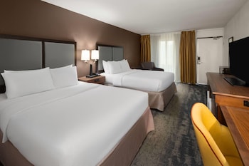 Room, 2 Queen Beds, Non Smoking