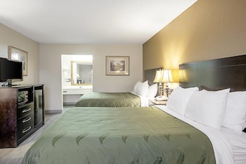 Standard Room, 2 Queen Beds, Smoking