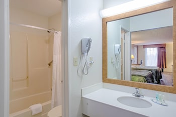 Standard Room, Multiple Beds, Non Smoking