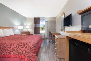 Standard Room, 1 King Bed