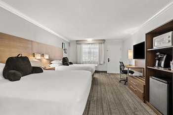 Room, 2 Queen Beds, Non Smoking