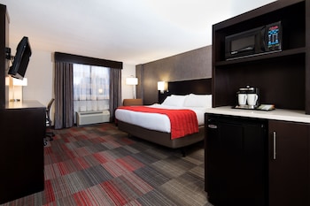 Standard Room, 1 King Bed, River View
