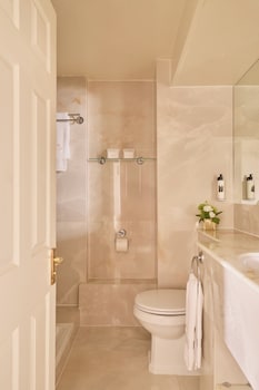 Classic Single Room