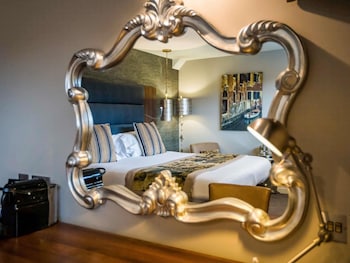 Privilege, Room, 1 King Bed