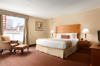 Comfort Single Room, 1 Queen Bed, Non Smoking