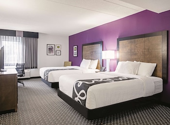 Room, 2 Queen Beds, Accessible, Non Smoking (Mobility/Hearing Impaired Accessible)