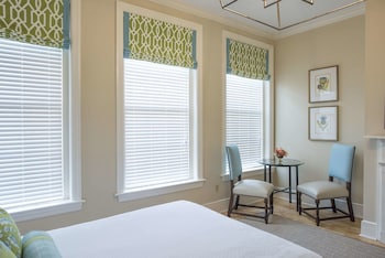 Standard Room, 1 Queen Bed