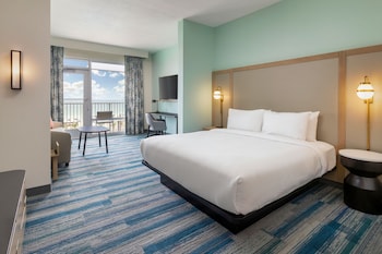 Studio, 1 King Bed with Sofa bed, Balcony, Beach View