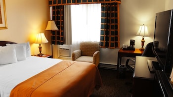 Standard Room, 1 Queen Bed