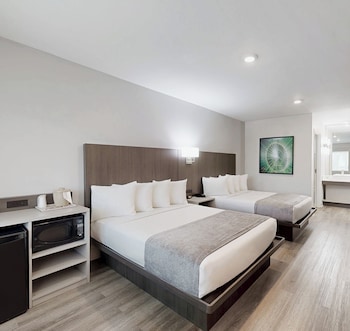 Superior Room, 2 Queen Beds