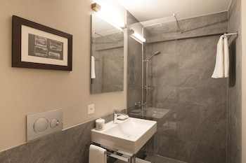Basic Single Room