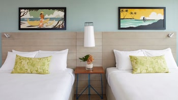 Room, 2 Queen Beds, Balcony, City View