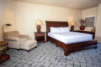 Room (Sonoran Residence)