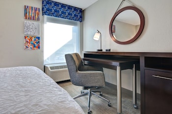 Room, 2 Queen Beds, Non Smoking