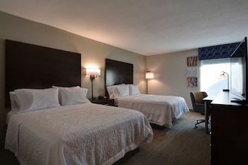 Room, 2 Queen Beds, Non Smoking