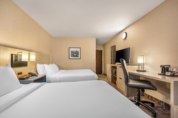 Room, 2 Queen Beds, Non Smoking