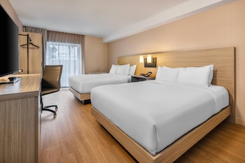 Room, 2 Queen Beds, Non Smoking