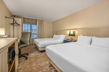 Room, 2 Queen Beds, Non Smoking